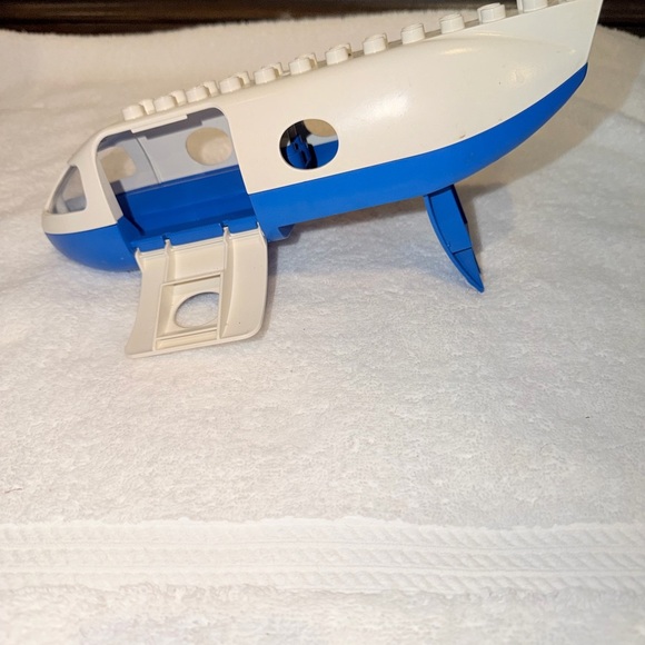 Lego Other - Vtg Lego Duplo White Airplane Fuselage Jetliner Plane W/ 2 Doors Cargo Passenger